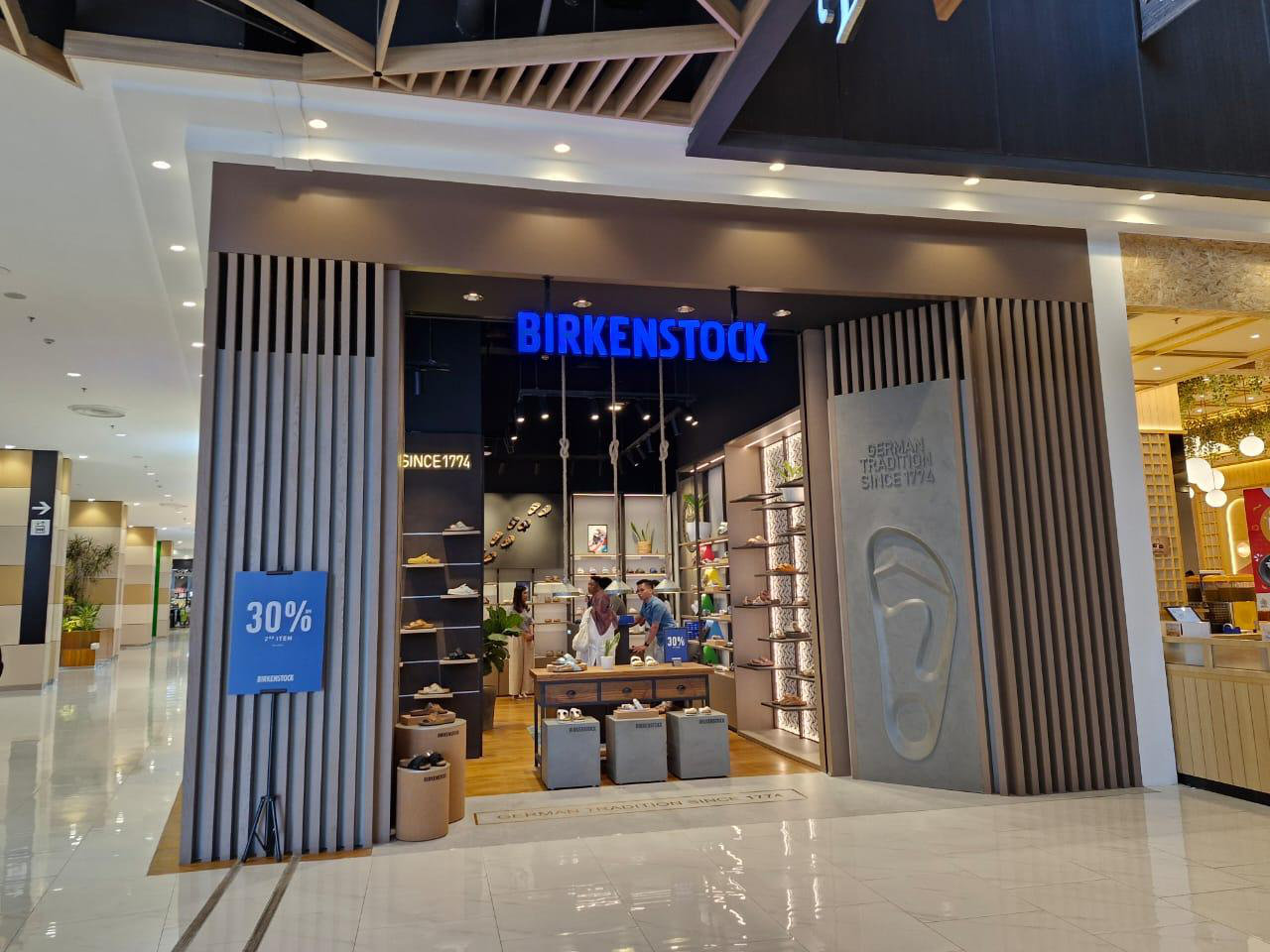 Birkenstock Fit-Out